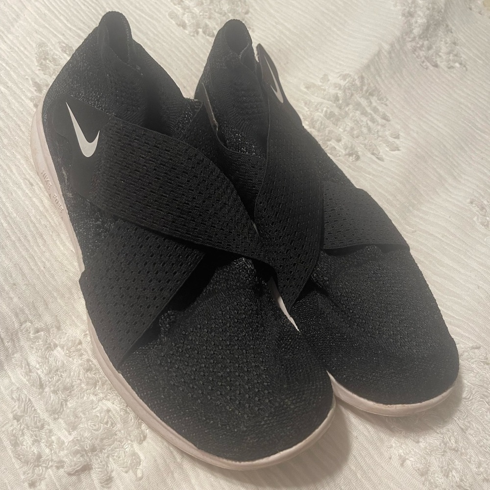 Nike free sneakers
